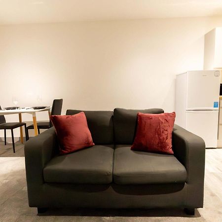 Stunning 2 Bedroom Apartment In Wallasey Εξωτερικό φωτογραφία
