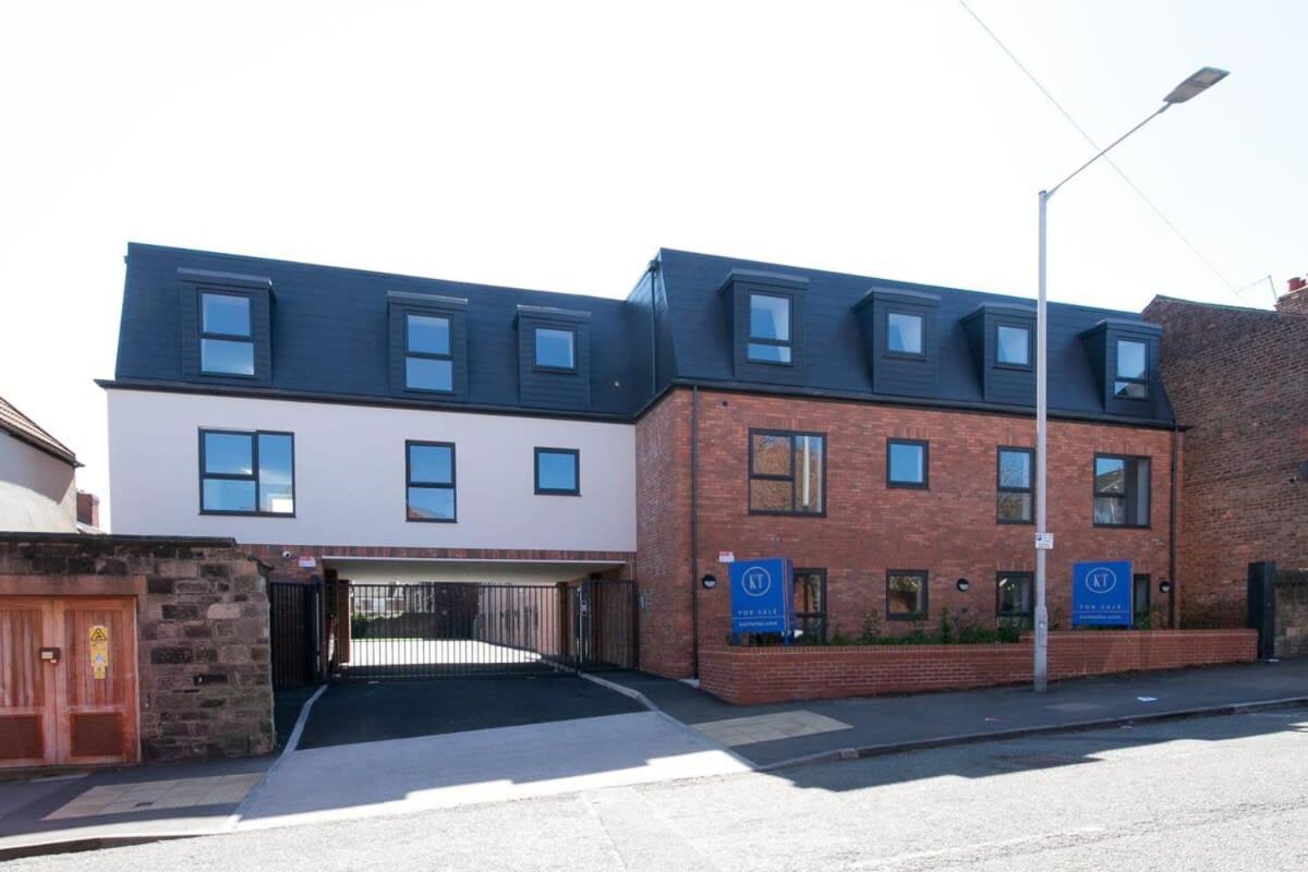 Stunning 2 Bedroom Apartment In Wallasey Εξωτερικό φωτογραφία